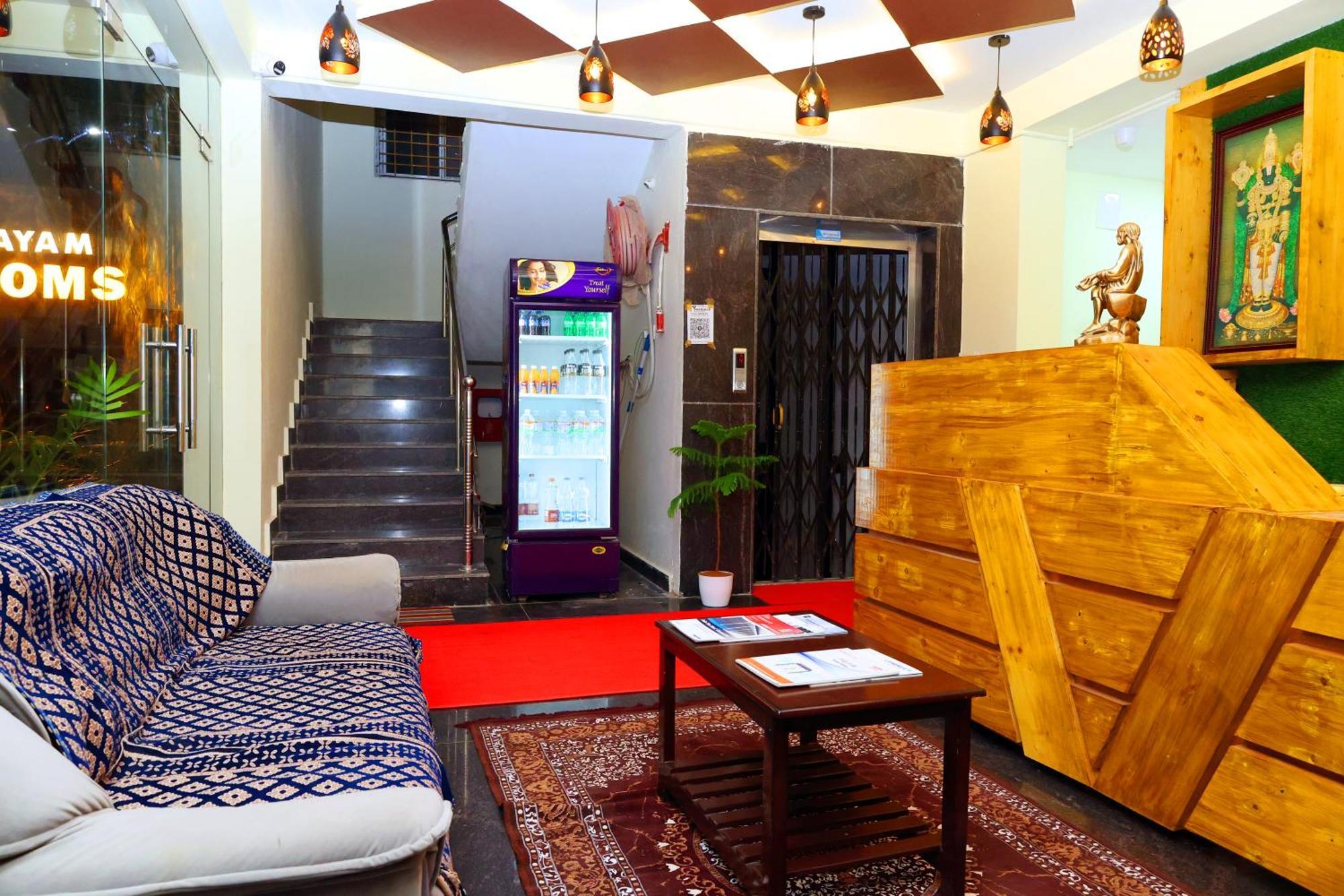 Sri Nilayam Inn Tirupati Exteriér fotografie